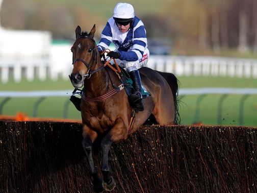 Highland Lodge jumps to victory at Cheltenham