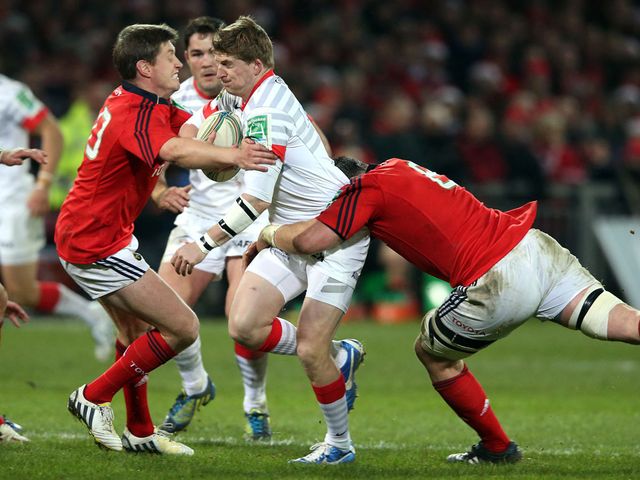 O'Gara (left): Five from five kicks against Sarries
