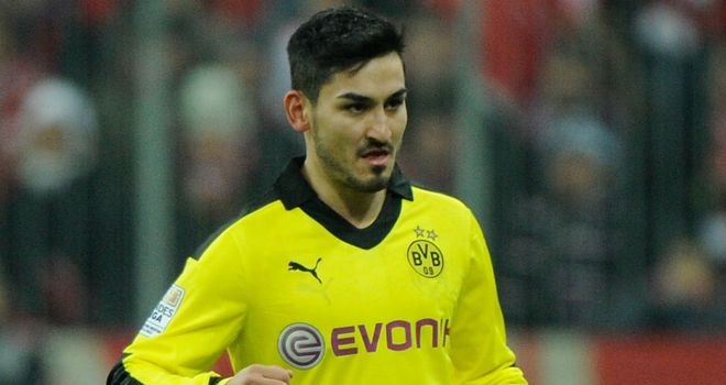 Ilkay Gundogan: Would look at England or Spain