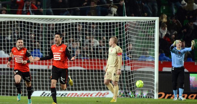 Julien Feret celebrates his goal for Rennes