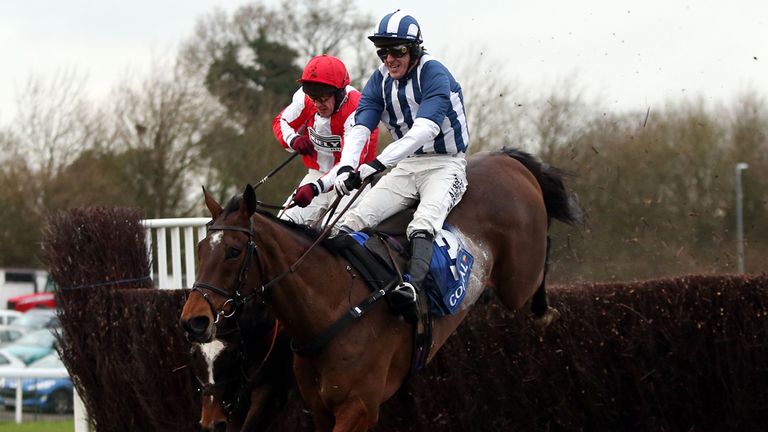 Teaforthree (blue) could head to Fairyhouse