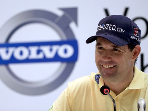 Harrington; Tough decision for McIlroy