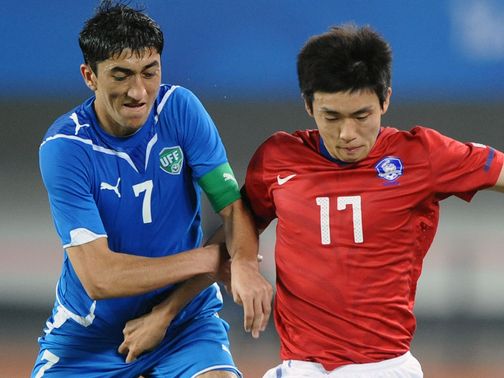 Yun Suk-Young (r): Set to undergo a medical at QPR