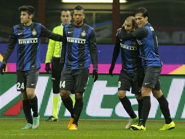 Rodrigo Palacio is congratuled after his Inter goal