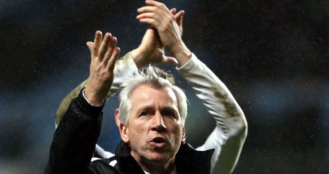 Alan Pardew: Feels that Newcastle are still short in the striking department