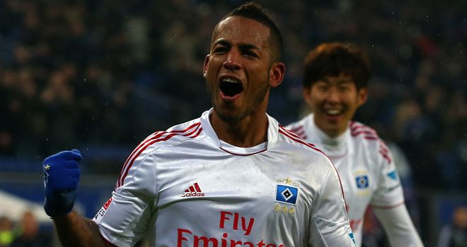 Dennis Aogo inspired Hamburg's victory