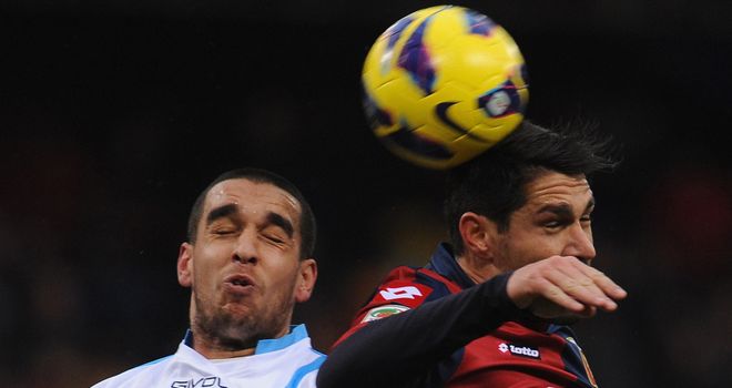 Giuseppe Bellusci and Marco Borriello in aerial battle