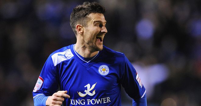 David Nugent: Hurt his neck in a challenge
