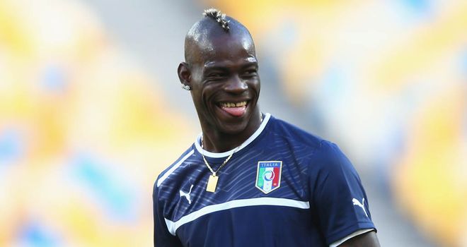 Mario Balotelli: Manchester City striker set to complete his move to AC Milan