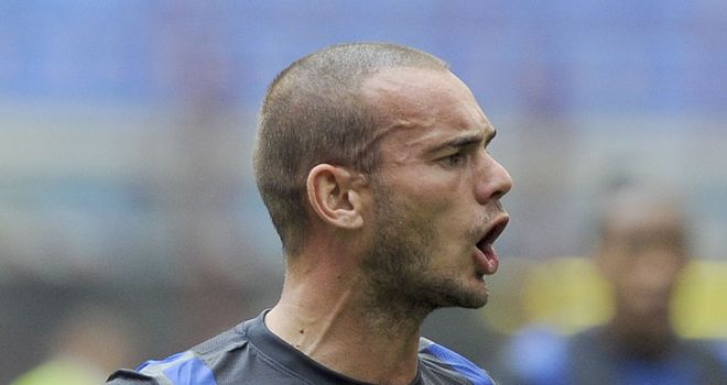 Wesley Sneijder: In Istanbul for medical