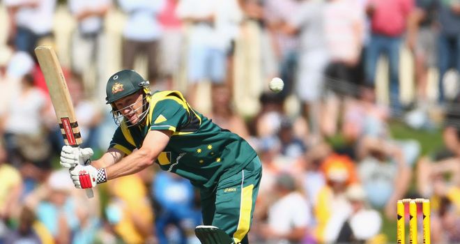 David Hussey: Notts star axed from ODI squad