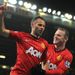 In the late game Ryan Giggs puts Man United ahead against Fulham from the spot