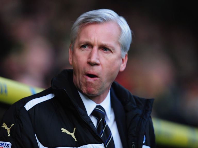 Pardew's Newcastle may struggle to keep out Reading