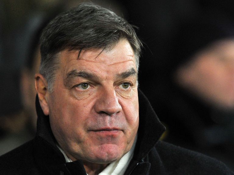 Sam Allardyce: Wait for talks over new deal