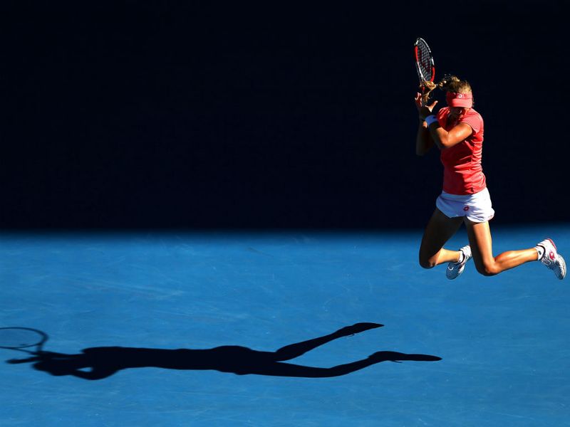 ... with the second seed beating Ekaterina Makarova in straight sets