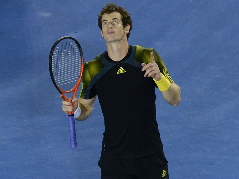 Murray kept his cool to win the fifth set 6-2 and book his place in the final.