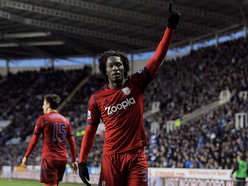 Lukaku scores his second of the game to put West Brom 2-0 ahead at Reading