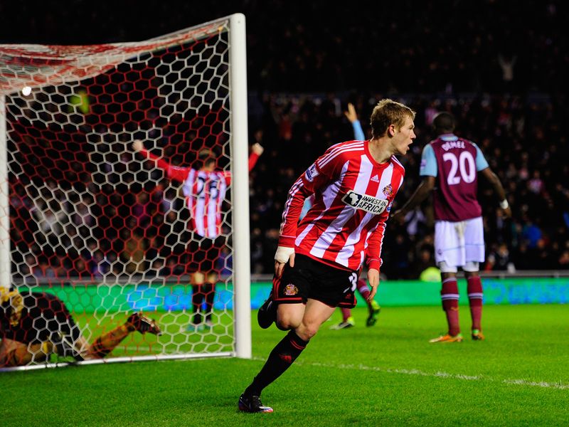 James McClean scores Sunderland's third in a comfortable victory over West Ham