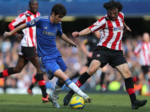 Oscar tangled with Jonathan Douglas but no goals arrived before the break.&nbsp;