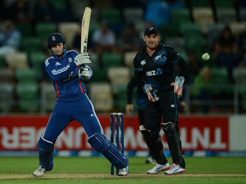 Joe Root saw England home in fine style