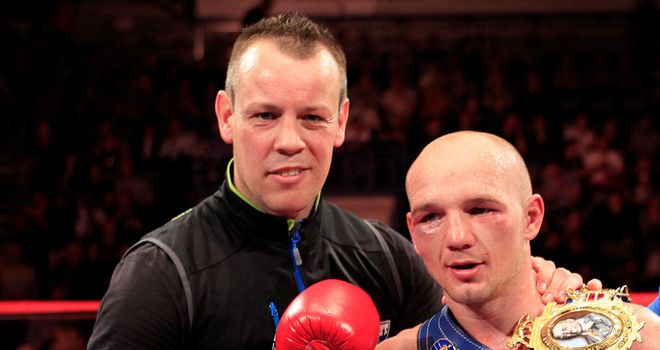 Gary Lockett (L) says Rees deserves his title shot