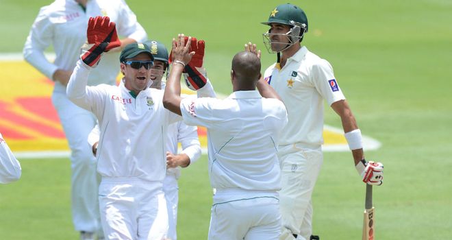 South Africa celebrate another wicket at the Wanderers