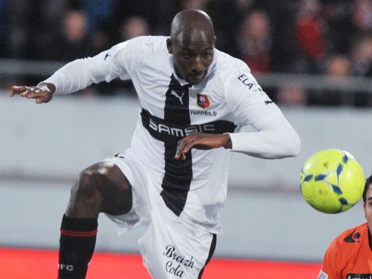 Alou Diarra: Working on his fitness at Rennes