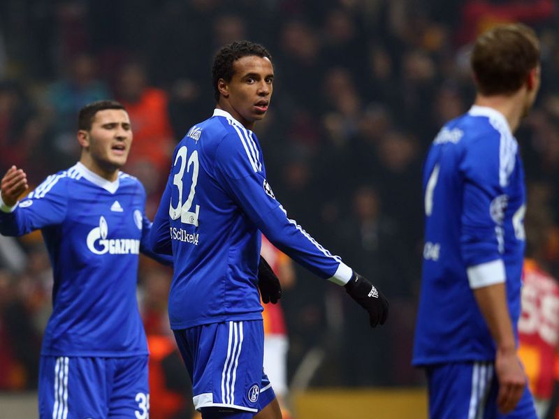 Schalke show their disappointment after making such a poor start