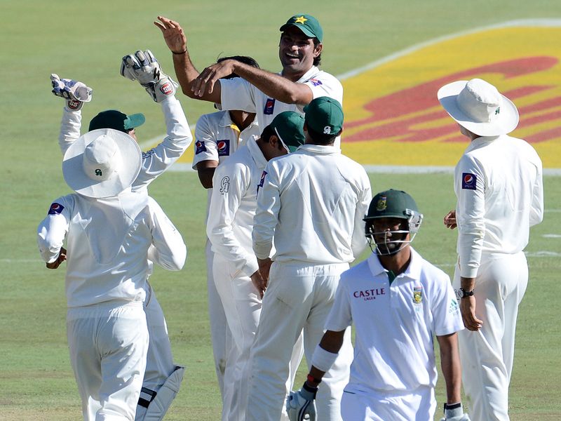Robin Peterson was run out by Mohammad Irfan for 28.