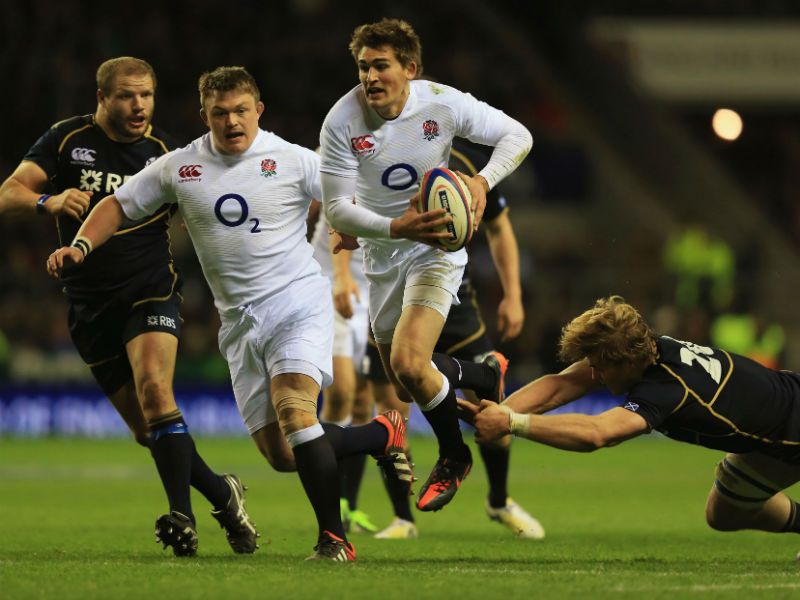 Full flow: Toby Flood makes a break