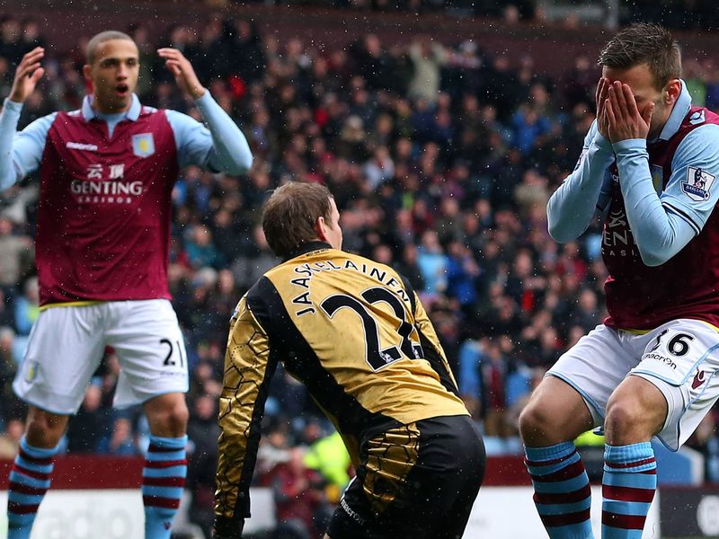 A disbelieving Jordan Bowery and relieved Jussi Jaaskelainen look on following Weimann's glaring miss.