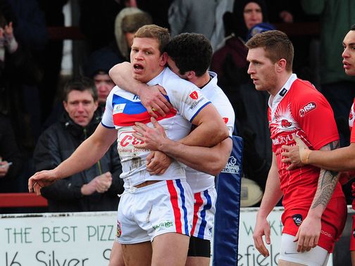 Peter Fox gets on the scoresheet for Wakefield