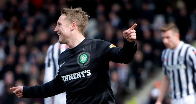 Kris Commons: Neil Lennon tried to dissuade him from quitting Scotland