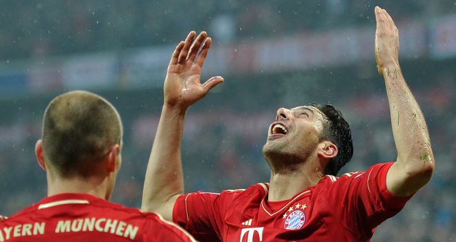 Claudio Pizarro scored four in the 9-2 win