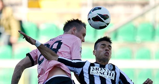 Jasmin Kurtic and Adrian Calello tangle.
