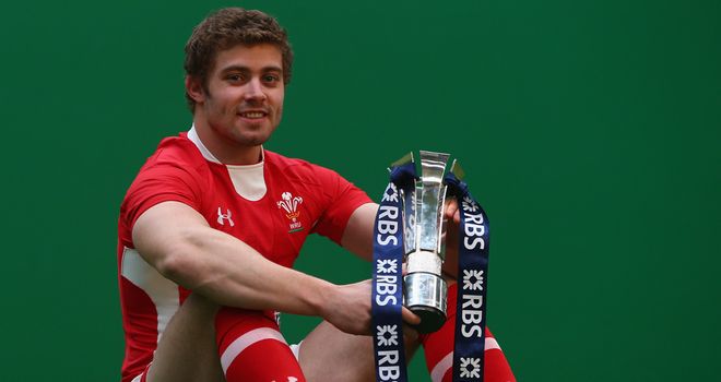 Leigh Halfpenny: Cardiff Blues star has no intention of leaving