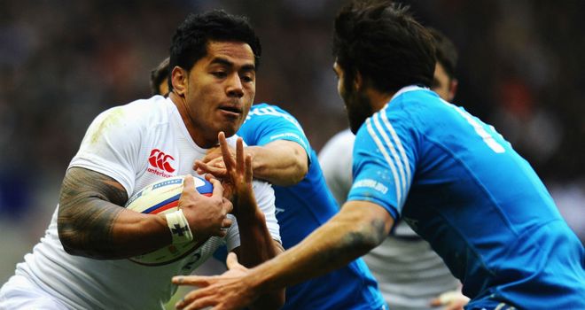 Italy's Luke McLean steels himself to tackle Manu Tuilagi
