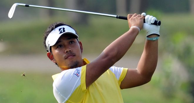 Chinnarat Phadungsil: Has seven successive birdies from the 10th onwards during his 61