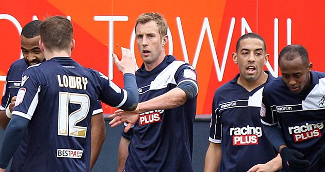 Rob Hulse: Faces race to be fit for cup tie