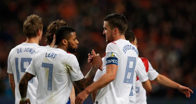Jermain Lens: Received his marching orders