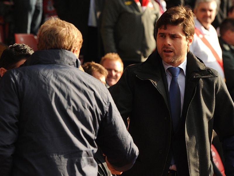 Southampton managers past and present shake hands as Redknapp's QPR visit St Mary's
