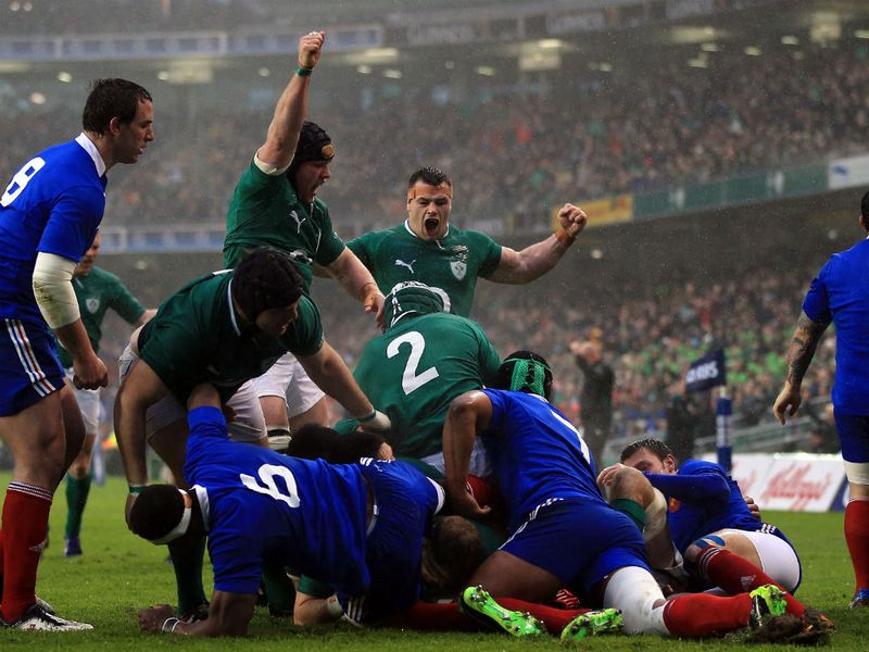 Try joy: James Heaslip of Ireland scores the first touchdown
