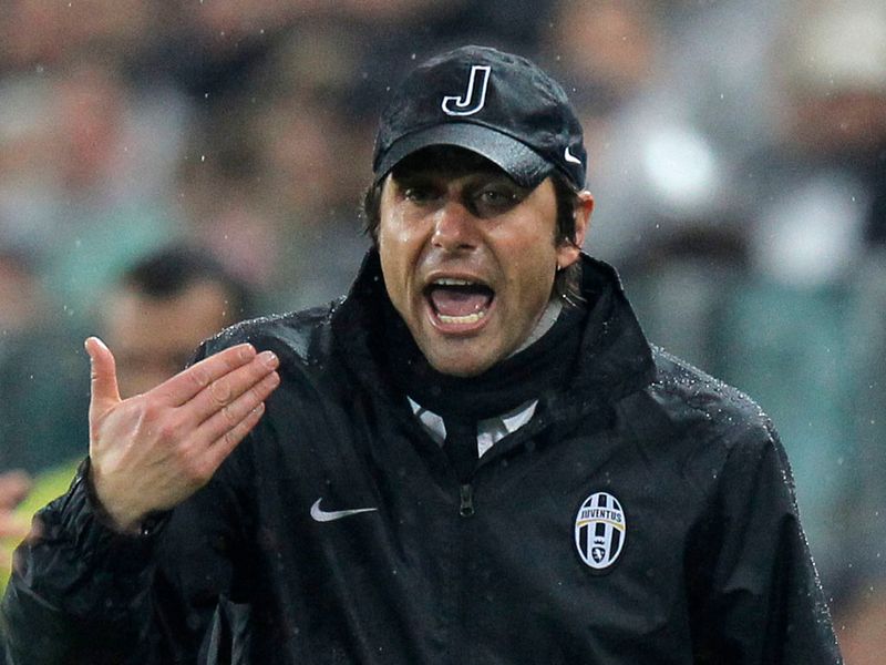 Antonio Conte doesn't want his side to lose focus despite their commanding position