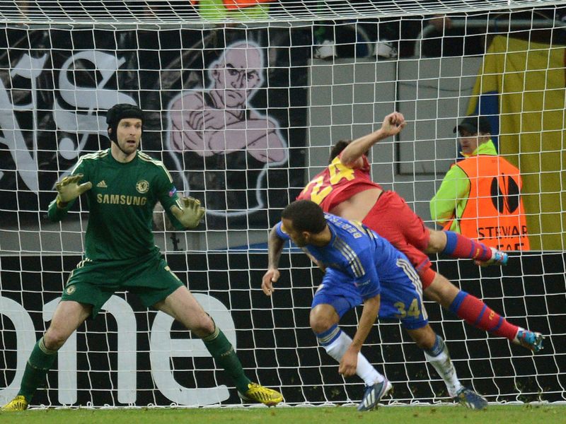 Ryan Bertrand fouls Raul Rusescu in the penalty area during Chelsea's clash at Steaua Bucharest