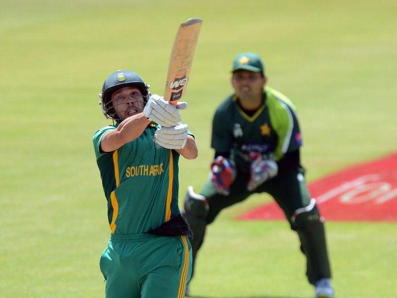 Farhaan Behardien's cameo capped South Africa's hefty total.