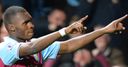 Courtois keen on Benteke move