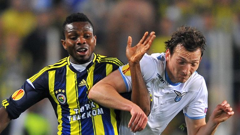 Moussa Sow: Tangles with Lazio's Libor Kozak