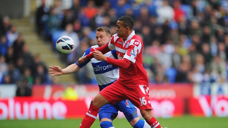 Jermaine Jenas: QPR man closed down by Reading's Chris Gunter