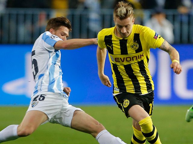 Antunes slides in on Marco Reus
