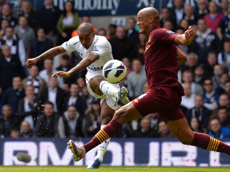 Jermain Defoe: Tottenham striker wants club to have more options up front
